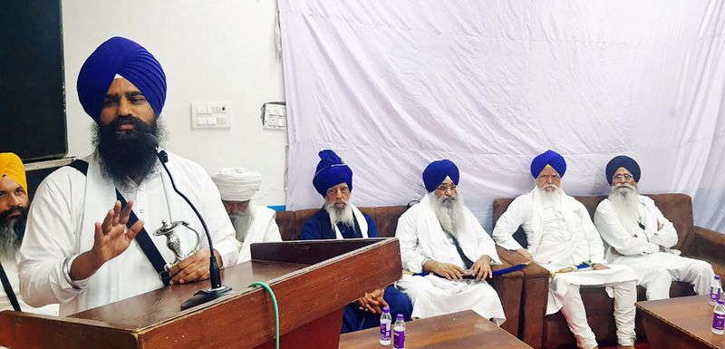 Akal Takht religious denomination autonomy Article 26